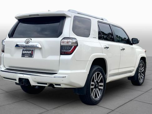 Used 2018 Toyota 4Runner Limited AWD/4WD image 13