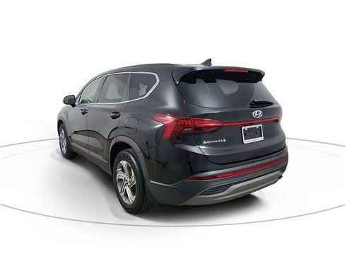 Used 2022 Hyundai Santa Fe SE image 3