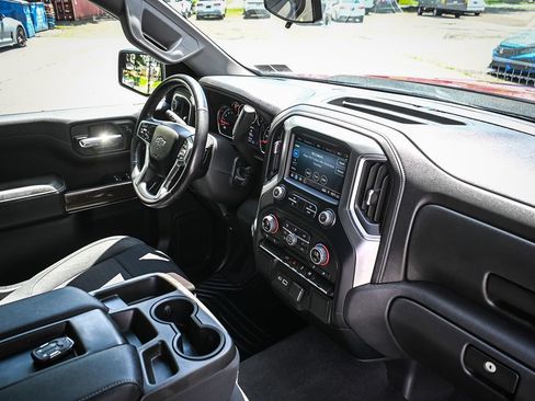 Used 2022 Chevrolet Silverado 1500 RST AWD/4WD image 19