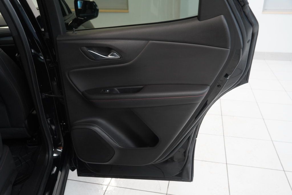 Used 2023 Chevrolet Blazer RS w/ LPO, Floor Liner Package FWD image 23