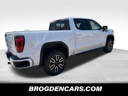 New 2026 GMC Sierra 1500 AT4 AWD/4WD image 3