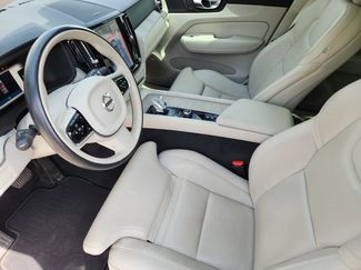 Used 2023 Volvo XC60 B5 Ultimate w/ Climate Package FWD video 2