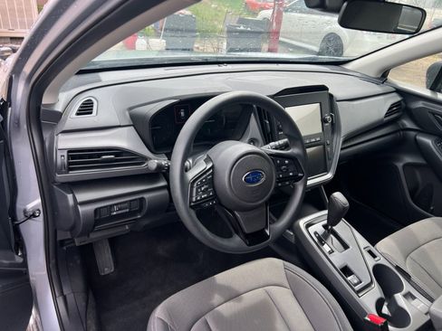 Used 2025 Subaru Crosstrek 2.0i AWD/4WD image 18
