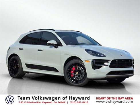 Used 2021 Porsche Macan GTS image 1