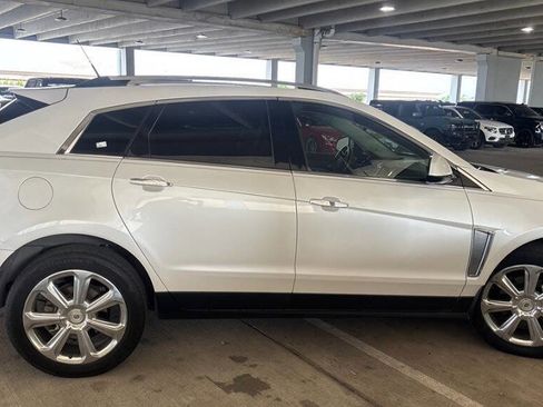 Used 2014 Cadillac SRX Performance FWD image 1
