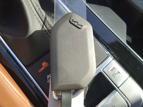 Used 2025 Kia Telluride EX X-Line AWD/4WD image 24