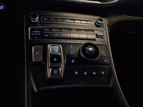 Used 2023 Hyundai Santa Fe Limited image 25