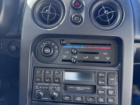 Used 1996 MAZDA MX-5 Miata image 59