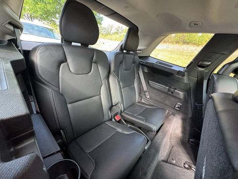 Used 2022 Volvo XC90 T6 Inscription w/ Advanced Package image 12
