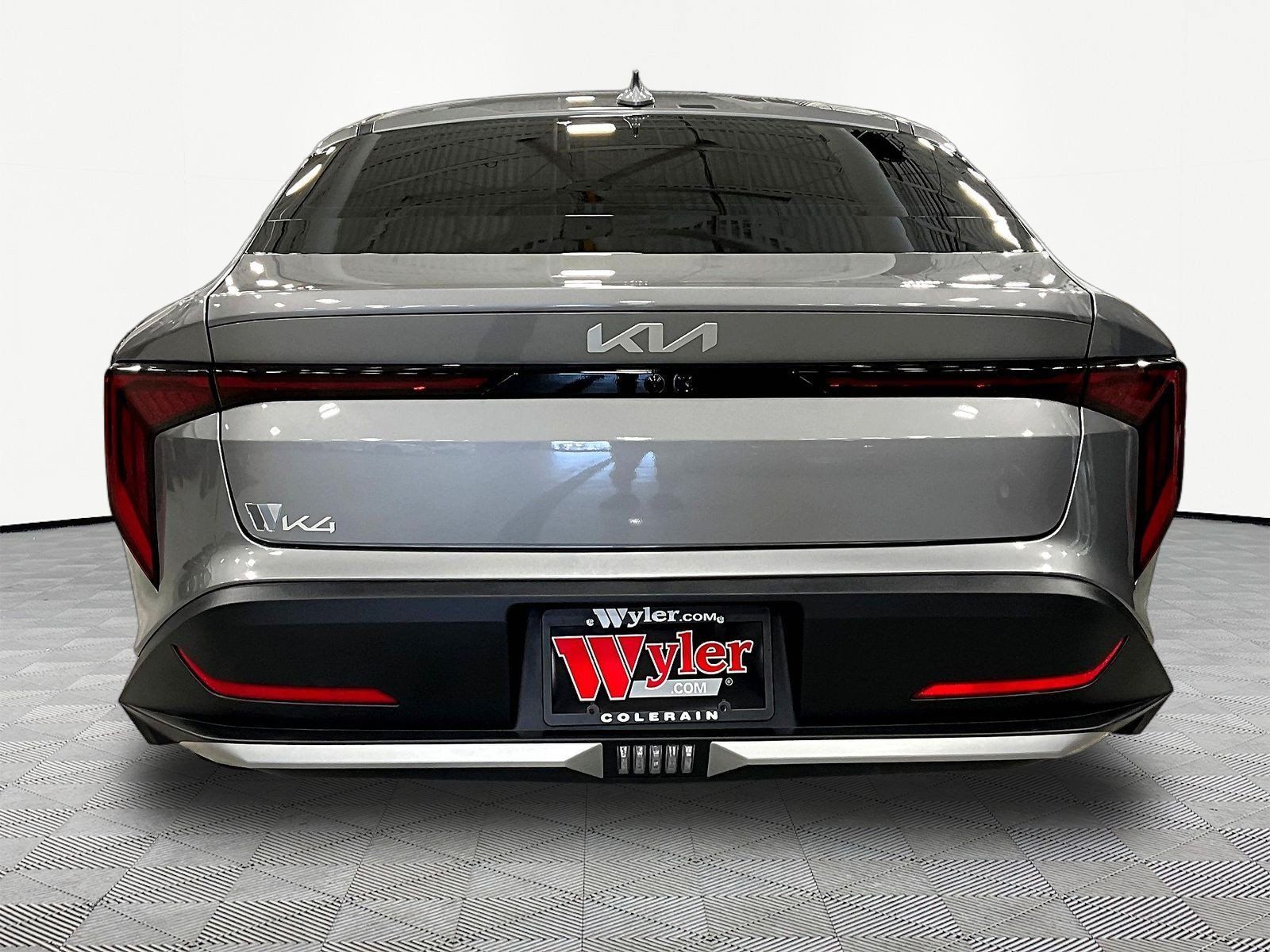 Used 2025 Kia K4 FWD image 5