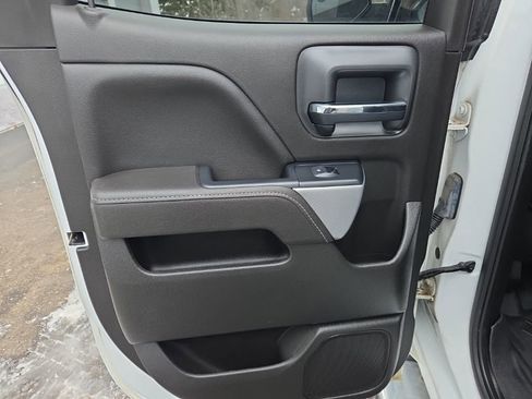 Used 2018 Chevrolet Silverado 1500 LTZ Z71 image 26