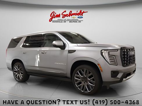 Used 2025 GMC Yukon Denali Ultimate AWD/4WD image 1