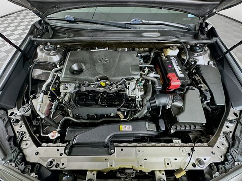 Used 2018 Toyota Camry XSE w/ Driver Assist Package image 33