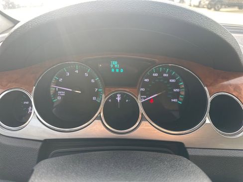 Used 2012 Buick Enclave Leather AWD/4WD image 2