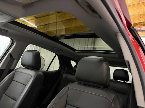Used 2023 Chevrolet Equinox Premier AWD/4WD image 79
