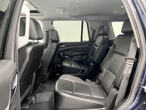 Used 2020 GMC Yukon SLT w/ Premium Edition image 32