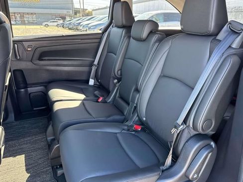 New 2026 Honda Odyssey EX-L image 7