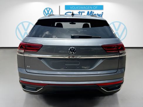 Certified 2023 Volkswagen Atlas Cross Sport SE FWD image 6