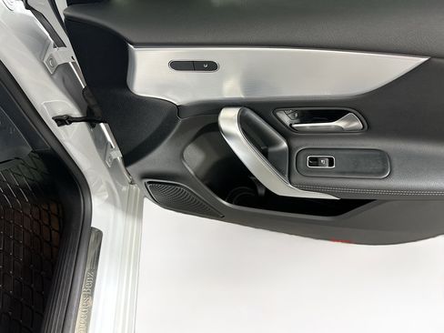 Used 2022 Mercedes-Benz A 220 image 30