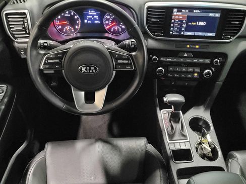 Used 2020 Kia Sportage EX image 22