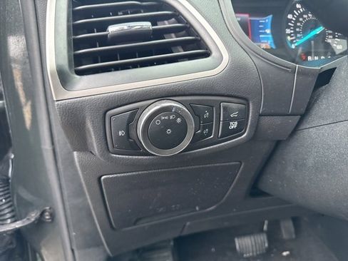 Used 2024 Ford Edge SEL w/ Convenience Package image 21