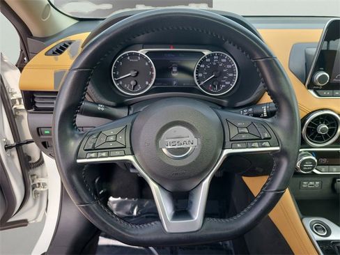 Used 2021 Nissan Sentra SV w/ SV Premium Package image 28