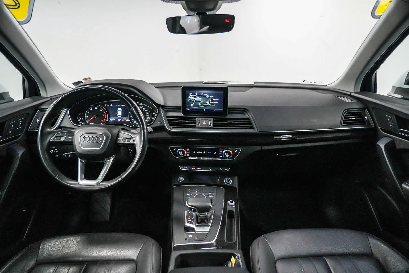 Used 2020 Audi Q5 2.0T Premium w/ Convenience Package AWD/4WD image 12