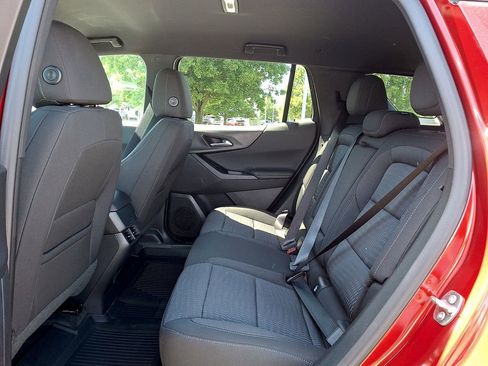 New 2026 Chevrolet Equinox LT w/ Safety and Technology Package FWD image 6