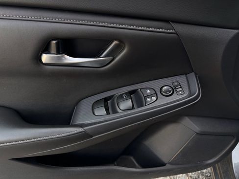 Used 2024 Nissan Sentra SV w/ All-Weather Package image 24