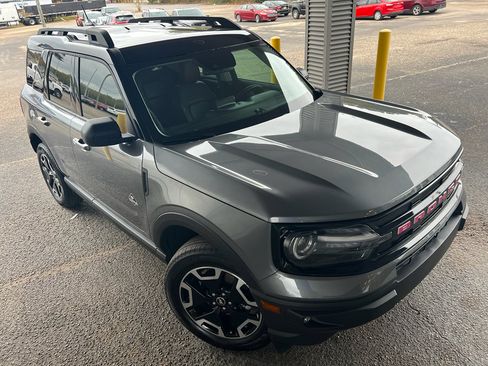Used 2024 Ford Bronco Sport Outer Banks image 3