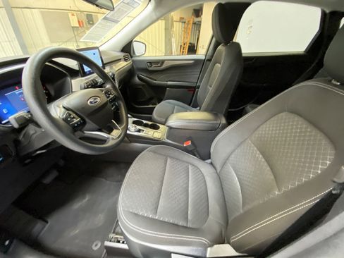 Used 2025 Ford Escape Active FWD image 21