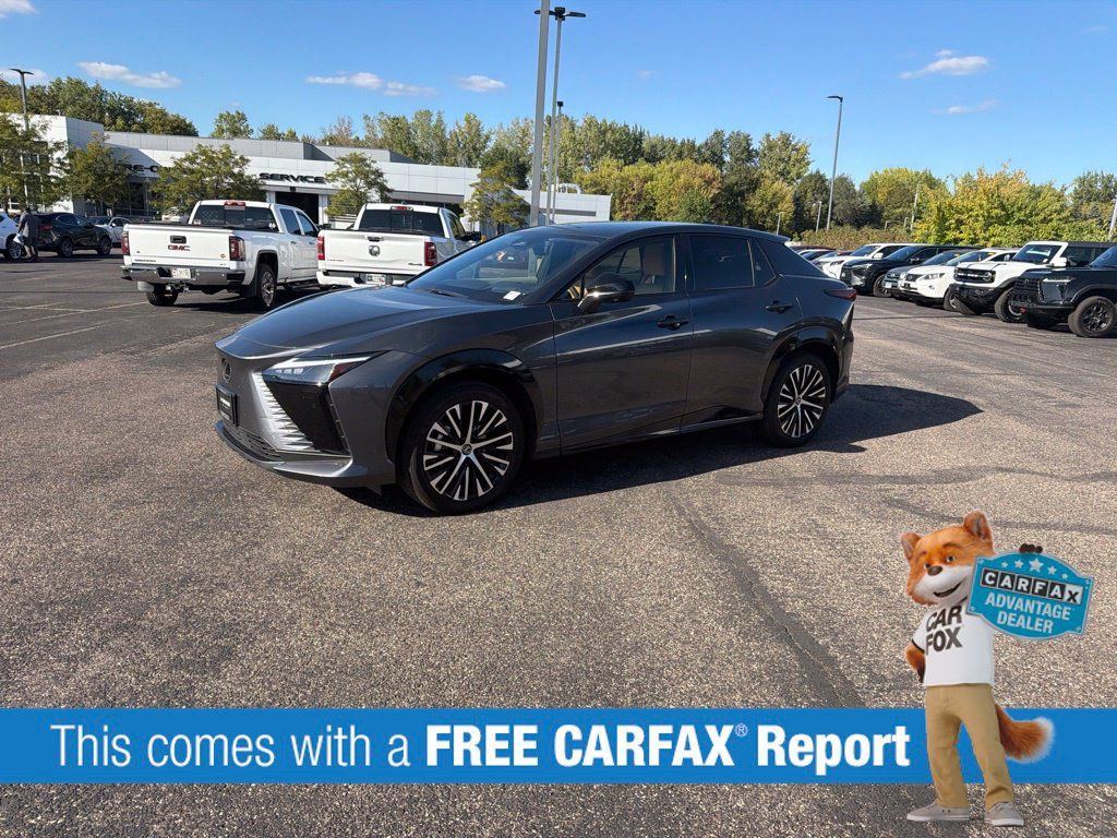 Used 2026 Lexus RZ 350e 2WD w/ Technology Package image 2