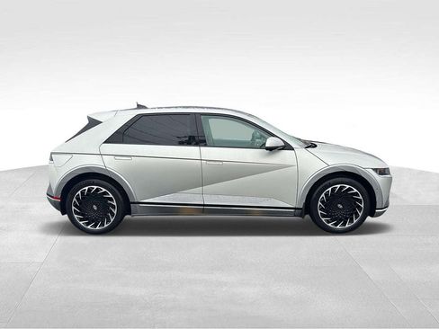 Used 2024 Hyundai Ioniq 5 Limited image 5
