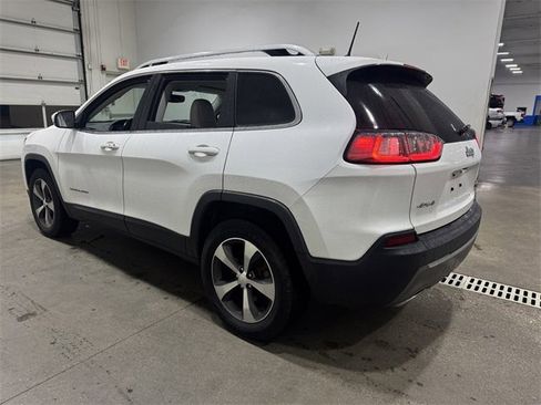 Used 2019 Jeep Cherokee Limited image 6