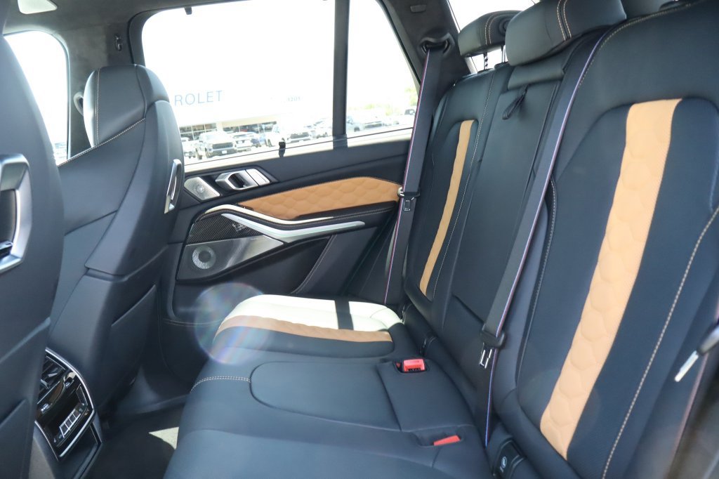 Used 2024 BMW X5 M Competition w/ Executive Package AWD/4WD image 32