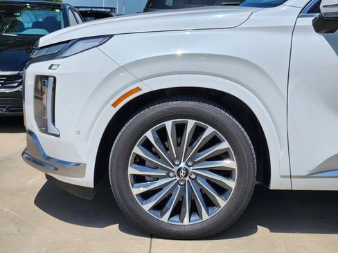Certified 2024 Hyundai Palisade Calligraphy AWD/4WD image 6
