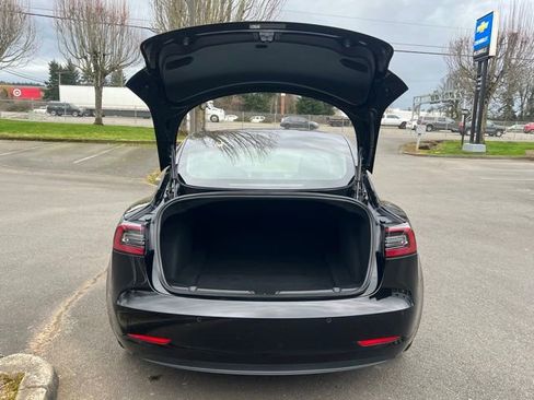Used 2018 Tesla Model 3 Mid Range image 7