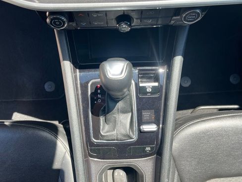Used 2024 Jeep Compass Latitude AWD/4WD image 25