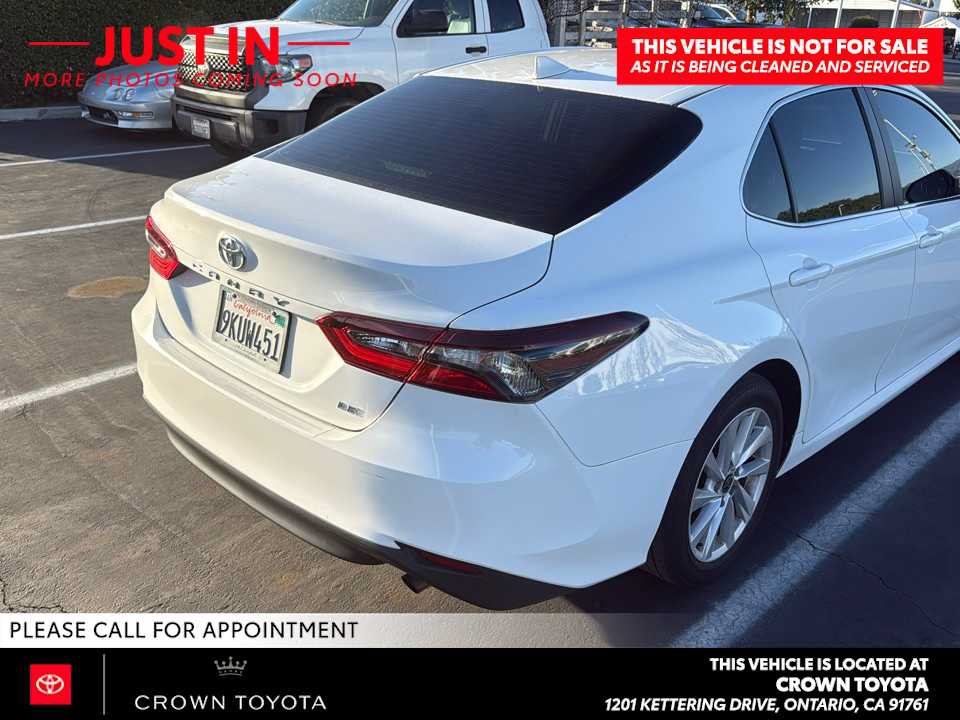 Used 2024 Toyota Camry LE FWD image 2
