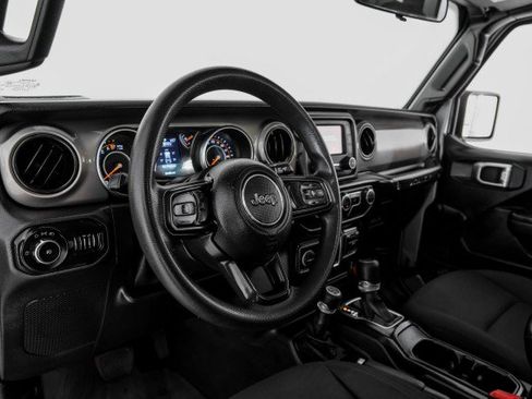 Used 2020 Jeep Wrangler Unlimited Sport AWD/4WD image 13