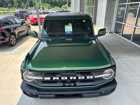 Certified 2025 Ford Bronco Outer Banks AWD/4WD image 12