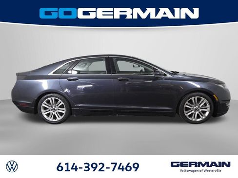 Used 2013 Lincoln MKZ FWD image 7