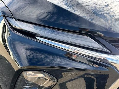 Used 2025 Chevrolet Blazer LT AWD/4WD image 28