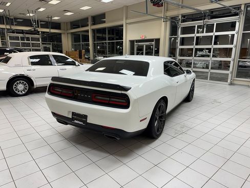 Used 2019 Dodge Challenger R/T Scat Pack w/ Plus Package image 11