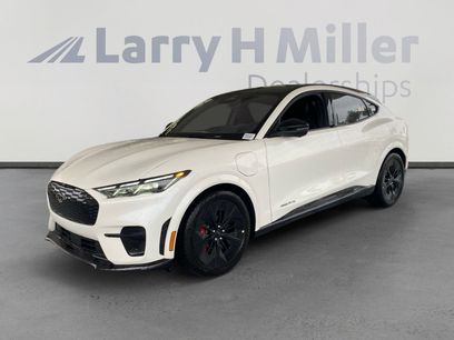 New 2025 Ford Mustang Mach-E GT