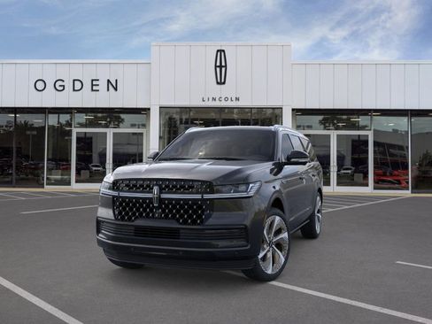 New 2026 Lincoln Navigator Black Label image 2