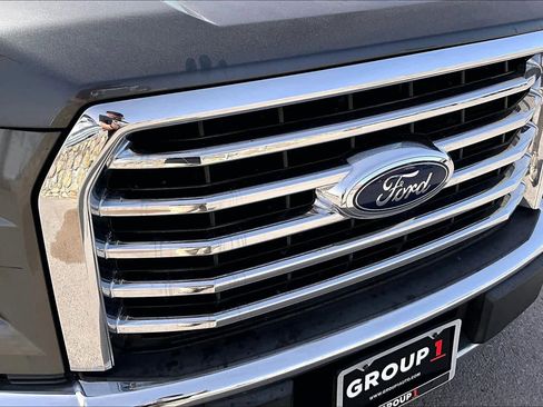 Used 2017 Ford F150 XLT w/ Equipment Group 302A Luxury image 30