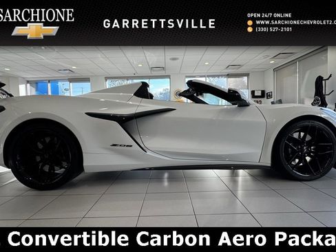 Used 2025 Chevrolet Corvette Z06 image 1