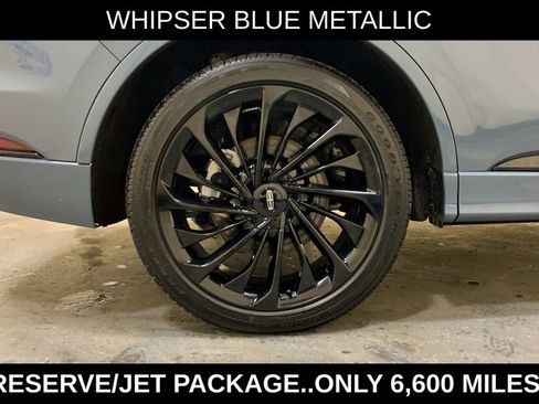 Used 2025 Lincoln Aviator Reserve w/ Equipment Group 201A AWD/4WD image 18