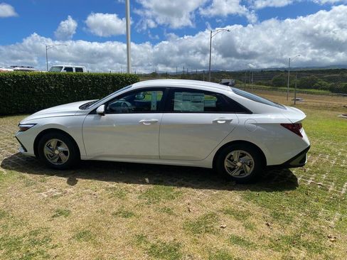 New 2026 Hyundai Elantra SE FWD image 54